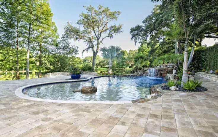 Pool with fountain features River Road, OR